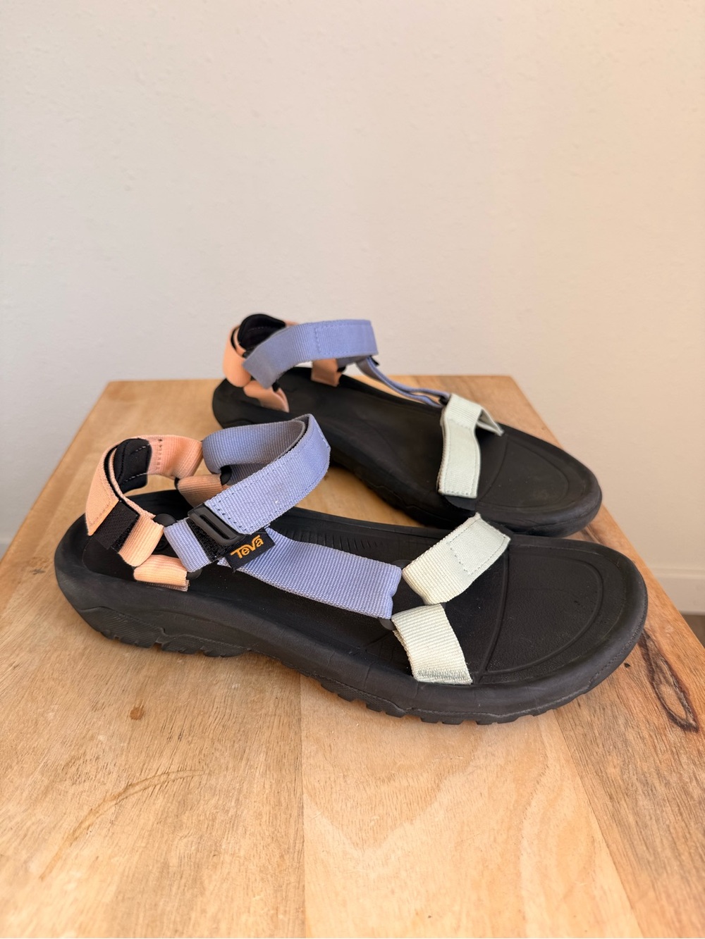 Teva Terra fi colorblock black hiking sandals water shoes Womens 10